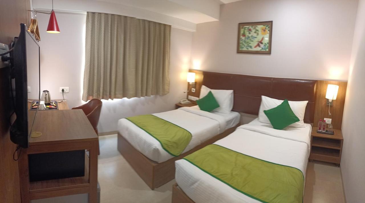 The Beacon Hotel วาโดดารา ภายนอก รูปภาพ