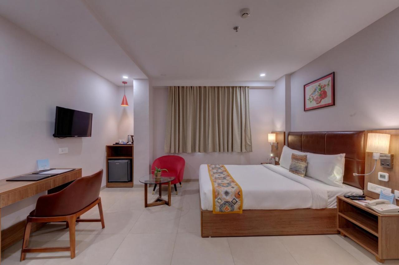 The Beacon Hotel วาโดดารา ภายนอก รูปภาพ