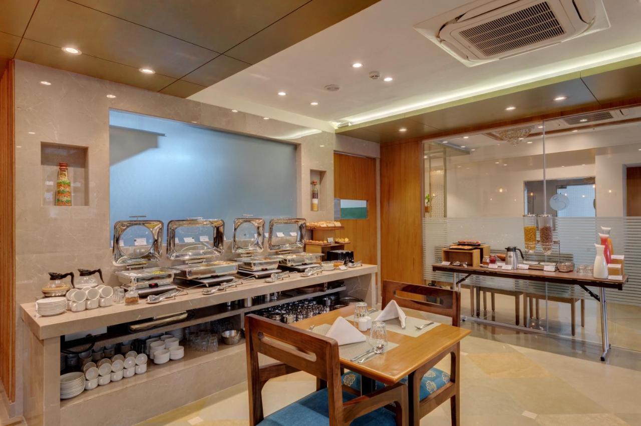 The Beacon Hotel วาโดดารา ภายนอก รูปภาพ