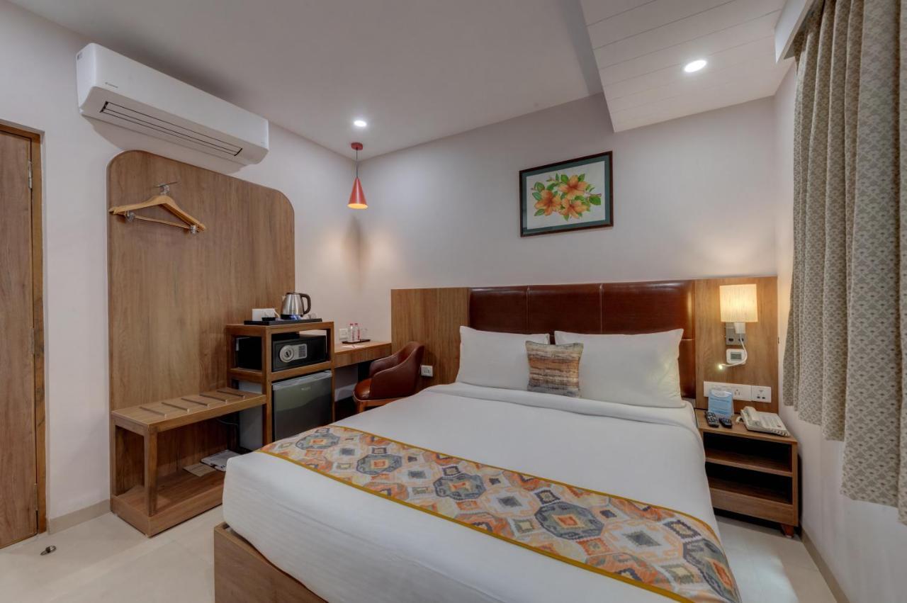 The Beacon Hotel วาโดดารา ภายนอก รูปภาพ